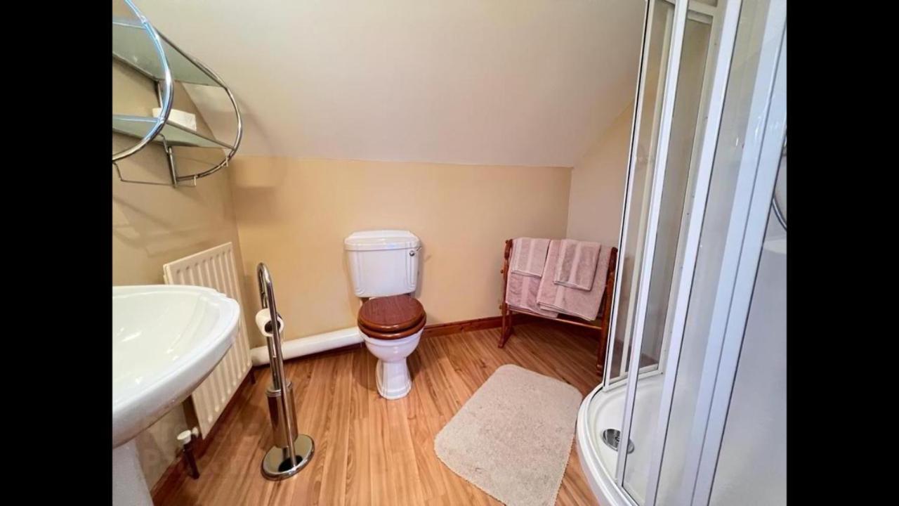 Asdee House Bed & Breakfast Bushmills Eksteriør bilde